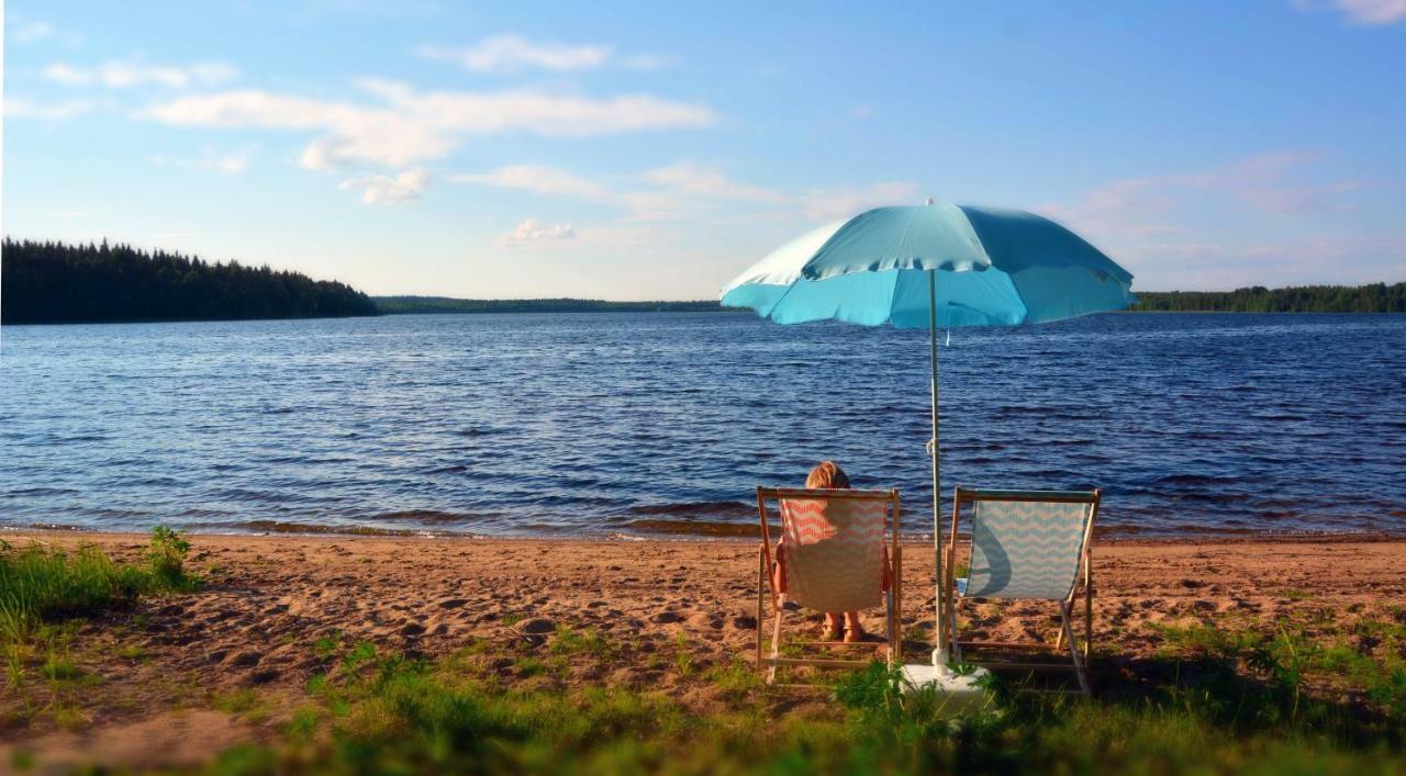 Revontuli Resort Glass Igloos Hankasalmi Zewnętrze zdjęcie